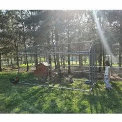 CHEMIN DES POULAILLERS Enclos Poulailler 8m² Tubes 32mm H2,25m - Parc Grillagé Renforcé 4x2m - Acier Galvanisé -Poulailler et élevage de la basse-cour Soldes Magasin 13510122 4