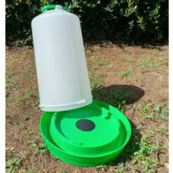 CHEMIN DES POULAILLERS Abreuvoir Poule En Plastique Premium Avec Poignée Et Bouchon 12l Vert - Gaun -Poulailler et élevage de la basse-cour Soldes Magasin 14608889 4