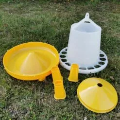 CHEMIN DES POULAILLERS Mangeoire Poule À Pieds En Bioplastique Végétal Eco 8kg -Poulailler et élevage de la basse-cour Soldes Magasin 19946891 3