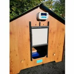 CHICKENGUARD Kit Portier EXTREME Avec Porte Verrouillable -Poulailler et élevage de la basse-cour Soldes Magasin 23546467 5