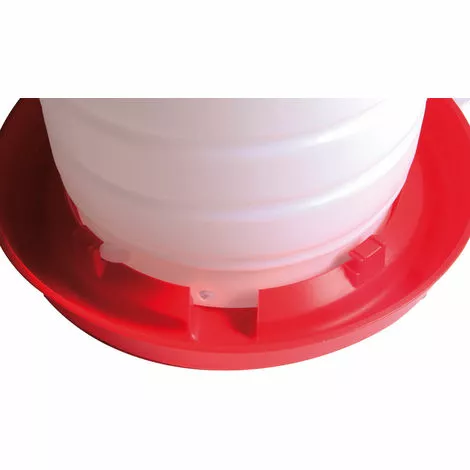CHICK'A Abreuvoir Plastique Avec Anse, 15 L - Blanc / Rouge 2 CHICK'A Abreuvoir Plastique Avec Anse, 15 L - Blanc / Rouge – Image 2