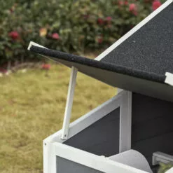 PawHut Poulailler Cottage Cage à Poules Surélevé Dim. 176L X 65l X 100H Cm Multi-équipement Toit Bitumé Noir Bois Sapin Gris Blanc - Gris -Poulailler et élevage de la basse-cour Soldes Magasin 30202374 5