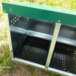 POULAILLER DIRECT Pondoir Poule Extérieur En Métal 3 Nichoirs - Gaun -Poulailler et élevage de la basse-cour Soldes Magasin 31026219 3