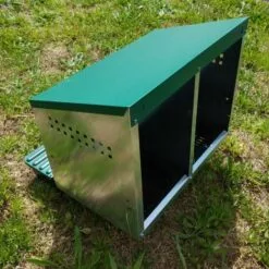 POULAILLER DIRECT Pondoir Poule Extérieur En Métal 2 Nichoirs - Gaun -Poulailler et élevage de la basse-cour Soldes Magasin 31032521 5