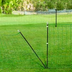 IDMARKET Kit Clôture électrifiable Filet à Poules 12 M Avec Porte 6 Piquets Double Pointe 7 IDMARKET Kit Clôture électrifiable Filet à Poules 12 M Avec Porte 6 Piquets Double Pointe -Poulailler et élevage de la basse-cour Soldes Magasin 65388495 3