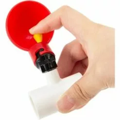 REGALI Lot De 6 Gobelets Automatiques Pour Volaille Et Abreuvoirs Pour Poulet Et 6 Raccords En T En PVC Pour Abreuvoirs De Poulet, Caille, Canard -Poulailler et élevage de la basse-cour Soldes Magasin 66169997 4